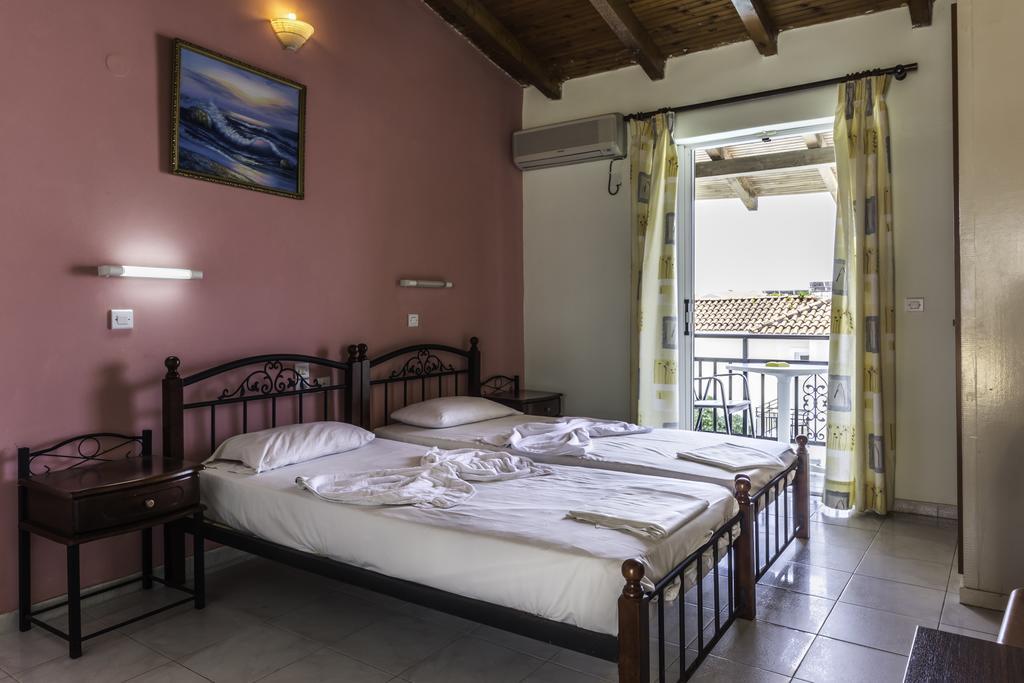 Vossos Aparthotel Laganas