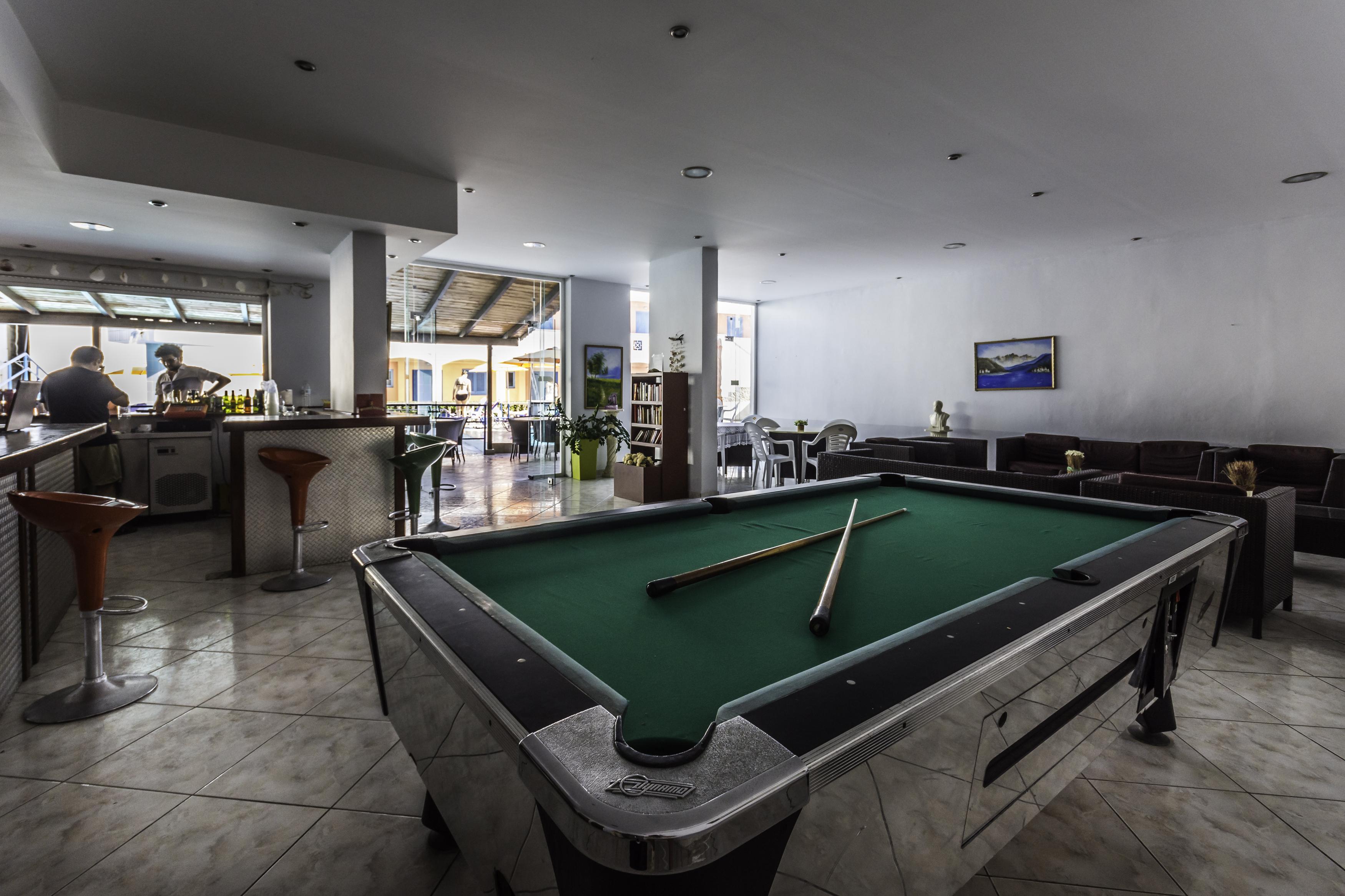Vossos Aparthotel Laganas
